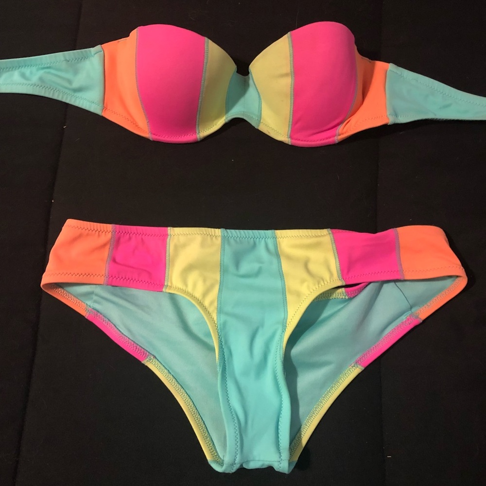 Victoria’s Secret Bikini